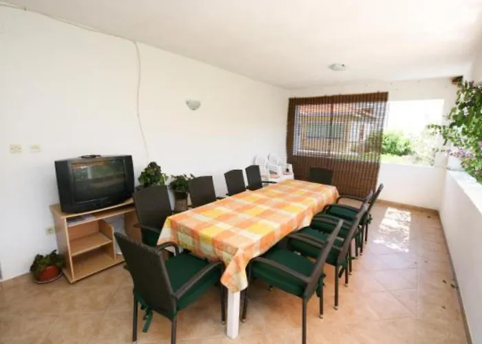 דירה Spacious Beachfront *